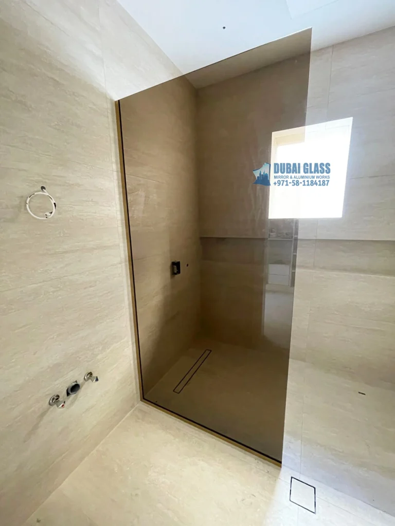 Frameless glass shower fixed screen Dubai by Dubai Glass Works