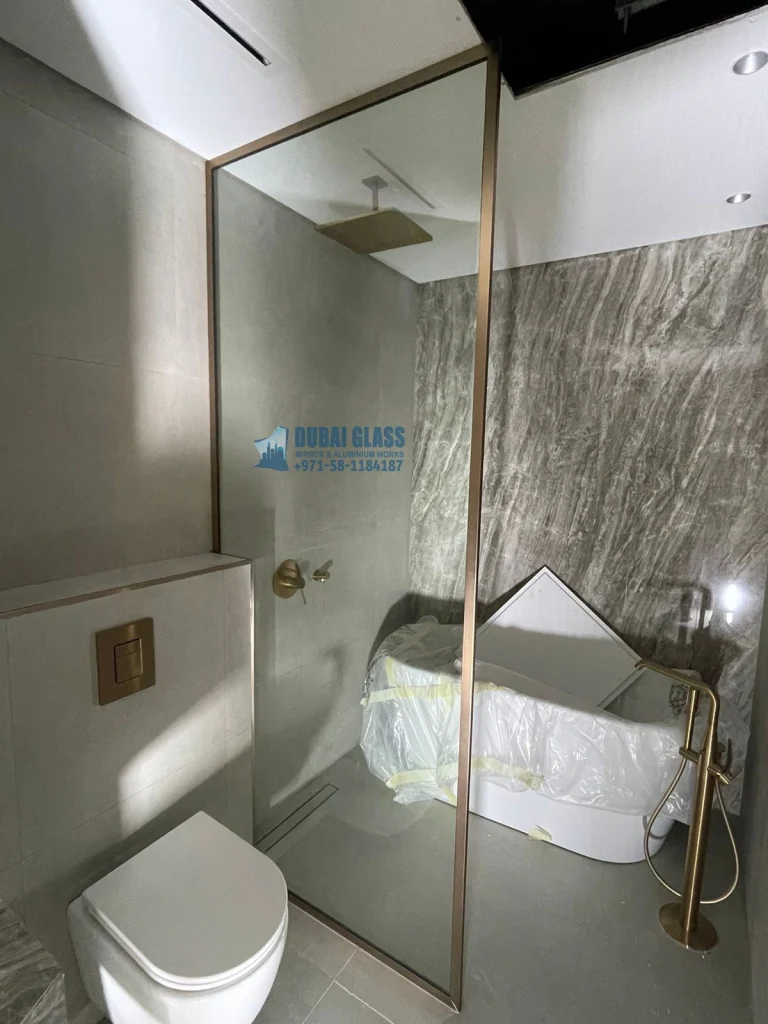 custom-color half shower glass screen dubai