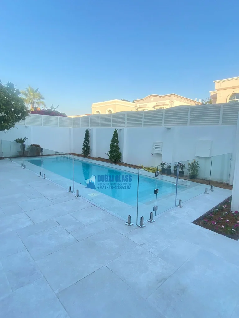 Frameless L-shape pool glass fencing Dubai – Dubai Glass Works