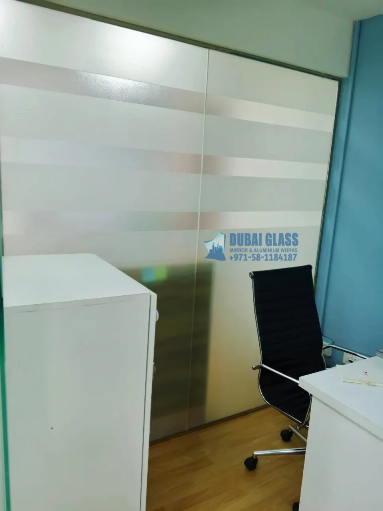 Frosted office glass partition Dubai – Dubai Glass Works